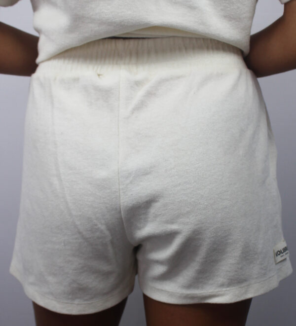 Short Amazilia – Image 6